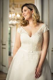 Die braut hochzeitskleid brautkleid übergröße größe 46/48/50/52/54/56. 310 Brautkleider In Grossen Grossen Ideen In 2021 Brautmode Brautkleid Kleider