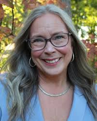 Dr. Lynn Luna Jones, Psychologist, Chagrin Falls, OH, 44023