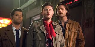 Supernatural Cast Crew Celebrate 300th Episode In Style Supernatural Season 14 Supernatural Seasons Supernatural
