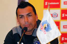 Este altar es el primero y el más importante del estilo barroco de viena. Esteban Paredes Y Mauricio Pinilla Llamaran A La Paz De Cara Al Superclasico Fortin Mapocho