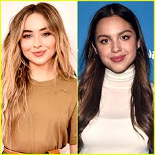 The series star olivia rodrigo, 17, released drivers license, a scorching breakup ballad seemingly inspired by a messy split from her costar joshua bassett. Sabrina Carpenter S Skin Song Lyrics Seem Like A Response To Olivia Rodrigo S Driver S License Olivia Rodrigo Sabrina Carpenter Just Jared