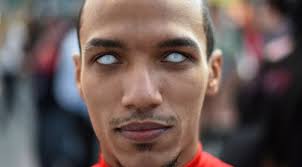 Old Man Hawkeye' writer Ethan Sacks teases 'quest for vengeance' at New  York Comic Con 2017