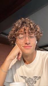 Garrett Tusler's Instagram, Twitter & Facebook