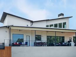 Jeff chafin homes is a custom home builder in new braunfels, tx, passionate about building luxurious living spaces for our clients. Contemporary Modern Custom Home Builder San Antonio Robare Custom Homes