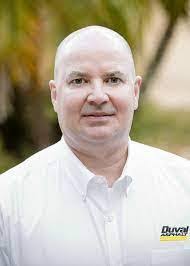 Chris Austell's Instagram, Twitter & Facebook