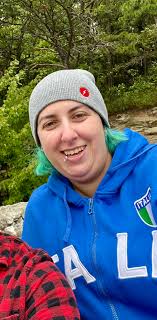 Hi guys am Ashmao Kamara am 36 years old am a lesbian am here to make  friends