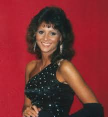 Female, male wrestler vs female wrestler, mixed wrestling. Miss Elizabeth Wikipedia