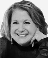 Diana Guess's Instagram, Twitter & Facebook