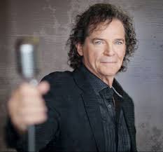 Singer b.j thomas undoubtedly has a stellar career that has spanned more than five decades. Fifty Years Of Raindrops B J Thomas Shares Stories About Oklahoma Roots And His Biggest Song Music Tulsaworld Com