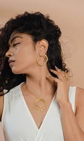 MoMuse 9kt Gold Circle discount Tassel Earrings