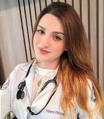 Hello from Dr Alina Khalid 👋!! Medicine & Art usually don't go hand in  hand but in my labyrinthine life, I've found a way to make them work  together. I'm a aspiring