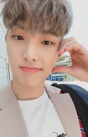 Pin By Ksj On Ateez In 2020 Photocard Hugs And Cuddles Boy Idols