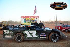 Located on the stuart highway since 1982, it provides a comprehensive range of facilities for travellers and locals alike. Trspeedwaysc Trspeedwaysc Twitter