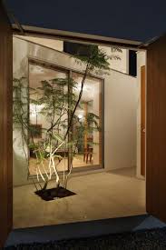 Minimalist Japanese House Design By Takeshi Hosaka Japanese Home Design Japanese Home Decor Japanese House