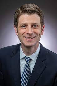 Brett Meek's Instagram, Twitter & Facebook