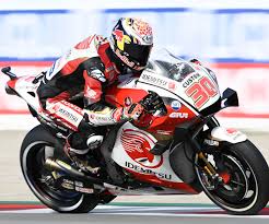 Nakagami celebra la renovación con el mejor crono. Catalunya Motogp 2020 Race Report And Results
