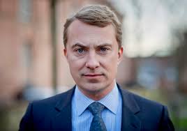 Visse forskere er for hovne og stolte til at forlade deres hule selvfølgelig skal vi som folkevalgte sikre, at offentlige institutioners efterlevelse af lovens ånd og bogstav, når deres egen kontrol svigter. Morten Messerschmidt Forventer Frifindelse Jeg Har Ikke Gjort Noget Ulovligt Ditoverblik Dk