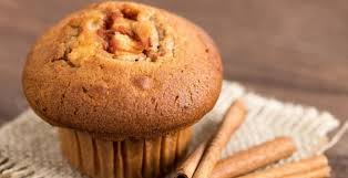 Pour Le Petit Dejeuner Pourquoi Ne Pas Opter Pour Un Muffin A La Cassonade Sirop D Erable Et Compote De Pommes Apple Cinnamon Muffins Food Cinnamon Muffins