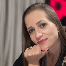 Alessandra C. Lemes Fernandes