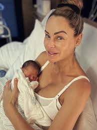 Melbourne VIP: Weddings, announcement and events with Fiona Byrne