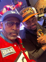 Lavon McLeod it's your Birthday bro!!!! Join me in saluting my bro Supa Dj  Big L! Love and respect my guy!🤜🏾🤛🏾❤️