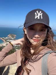 Video: https://youtu.be/Thy7-gLSGfg Travel to China tips. Photo for fun!  Join Adam and Amy who support the page. Please follow them.