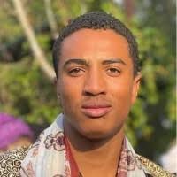 1400+ "Liam" profiles