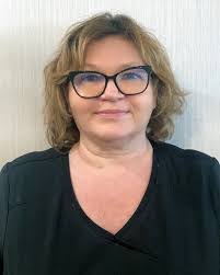 Wanda Dodson's Instagram, Twitter & Facebook