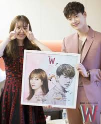 W two world (2016) genre : Dramacowa Kesan Pertama Drama Korea W Teacher Doctor Mama And Father