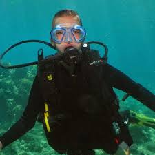 Listen to דובי גל by user617128058 in דוביגל playlist online for free