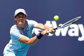 Check out the men's tennis worldwide rankings for 2021, here at espn.com. Abmglhngl7y7dm