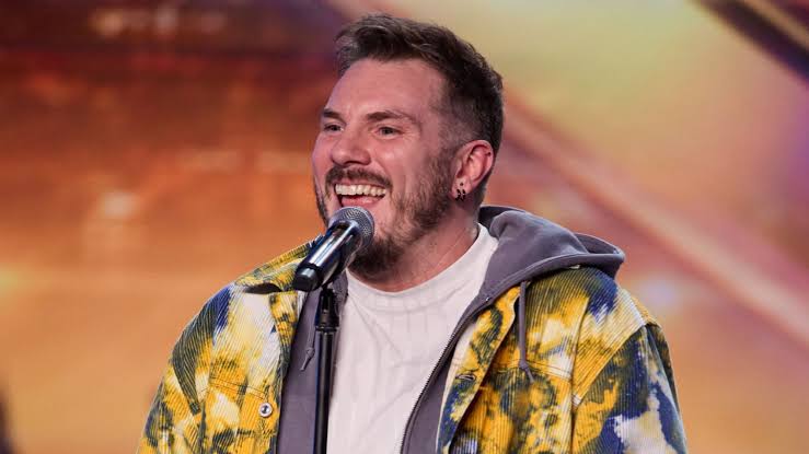 Britain's Got Talent judges did NOT expect him to sound like this | TellyMix