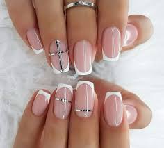 Unghii Scurte Cu Gel In 2020 Simple Nails Gel Nail Designs Simple Nail Designs