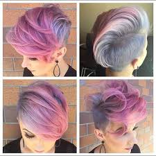 Pixie účes s netradiční barvou. Stylovy A Modny Uces Pre Pixie Napady Pre Rok 2018 Confetissimo Blog Pre Zeny