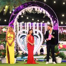 Love Island USAs Hannah and Marco on Drama & Grandma