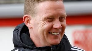 Our Matchday Live team of Rob MacLean and Lee Miller look ahead to today's  game at Pittodrie and Barry Robson gives his thoughts ahead of kick-off.