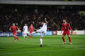 Un buteur adroit et puissant peut donc assurer à son équipe de nombreux points. Equipe De France Olivier Giroud L Age De Bronze Du Buteur Des Bleus L Equipe