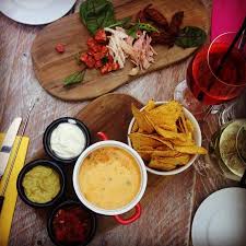 Pour the beer into the pot and turn on the burner. Mexican Cheese Fondue Picture Of Brel Glasgow Tripadvisor