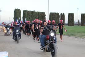 Cheer Fans Motorcycles Vs Dos Palos Sept 14 2018 Cuhs Photos Chowchilla Union High