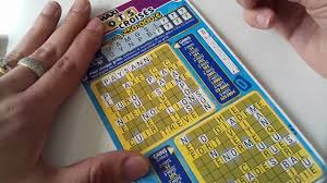 Gagnant à vie édition limitée 10 $. Grattage De Mega Mots Croises Et Maxi By Norbu Gyachung