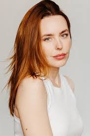 Jan Lowry's Instagram, Twitter & Facebook