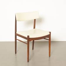 Our dining chairs are beautifully crafted in a wide range of materials and styles: Topform Dining Room Chair With Cream Skai 115508