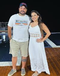 Lara Coronado (@laraacoronado) • Instagram photos and videos