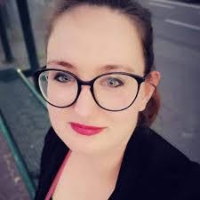 Diana Ehrhardt's Instagram, Twitter & Facebook