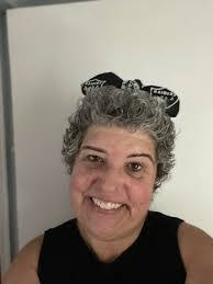 Elizabeth Bevins's Instagram, Twitter & Facebook