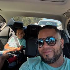 Worship Service Experience Ways to Give: Website: wearerocksolid.org/give  PayPal: finance@srcog.org Zelle: finance@srcog.org By Mail: 1904 Michigan  Ave., Kissimmee, FL. 34744 Need to talk with someone? Here are some  confidential resources available to