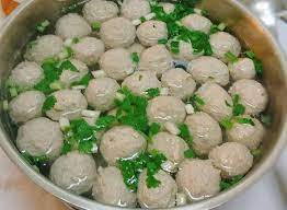 Resep masakan bakso yang diolah menjadi sate tahu bisa dilihat melalui resep cara membuat sate tahu bakso enak berikut ini : Pin On Muslim