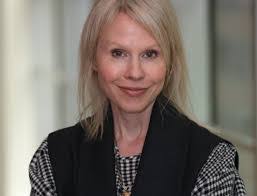 Samara Cohen's Instagram, Twitter & Facebook