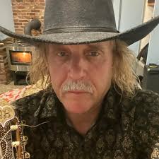 Hey, I'm Emily Kathy, a passionate songwriter looking for talented  musicians to collaborate with. If you need lyrics or melodies for your next  track, hit me up! Let's make some magic! 🎶