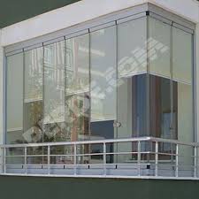Cam balkon kumaş koleksiyonu farklı kalite ve alternatifleri ile dekoratifliğinin yanı sıra işlevsellik sağlamaktadır. Cam Balkon Pilise Perde Duz Renkler Balkon Balkon Perdeleri Renkler